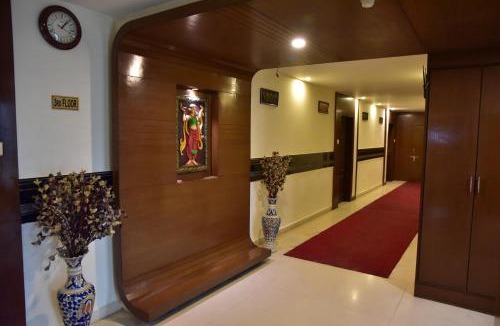 Kalyani Hotel | Hotel Ambassador Chocolate Inn