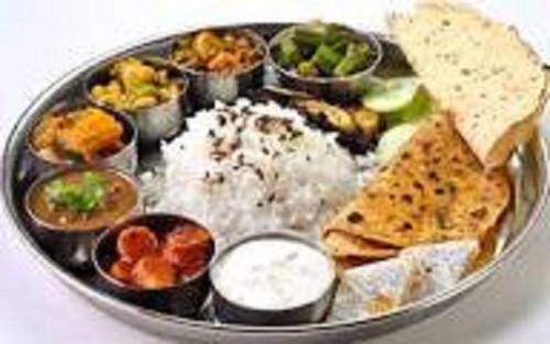 Sayajiganj Hotel | Hotel Amber Railway station