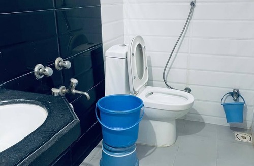 Abu Road Hotel | Hotel Ambika