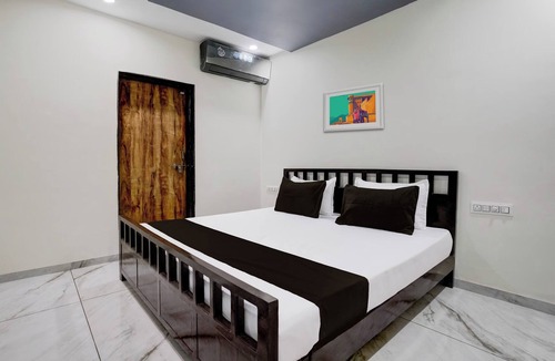 Waghoriya Hotel | Hotel Ambika, Vadodara