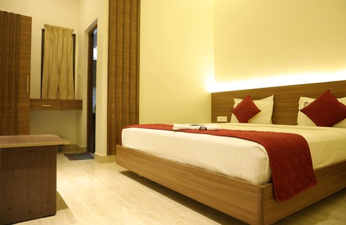 Palani Hotel | Hotel Amoha
