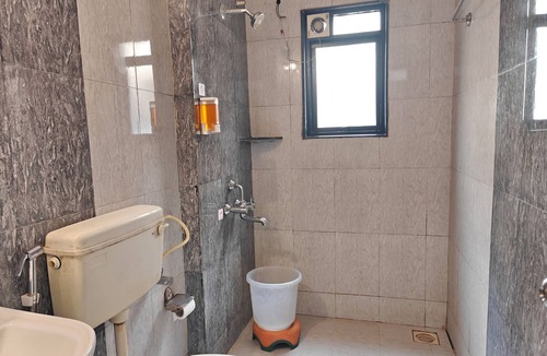 Sarola Hotel | Hotel Amruta Executive
