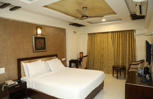 Bhandup West Hotel | Hotel Anantha Executive Suites