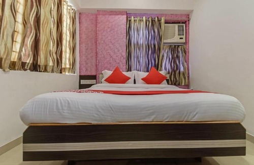 Chandkheda Hotel | Hotel Anjali Palace