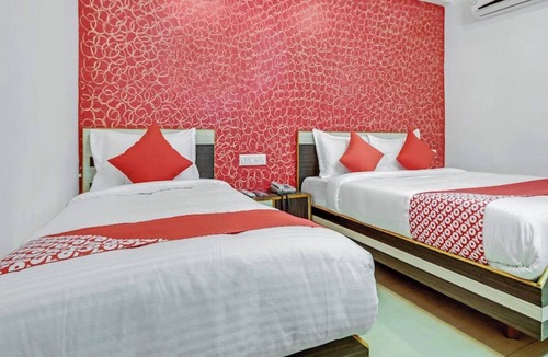 Chandkheda Hotel | Hotel Anjali Palace