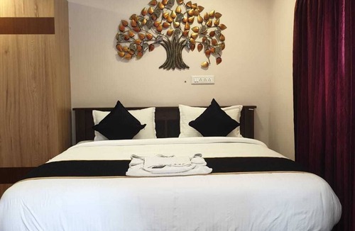 Panagudi Hotel | Hotel APM Grand
