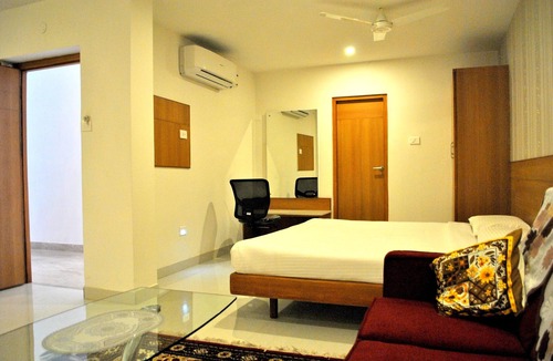 Ram Nagar Hotel | Hotel Apple Park