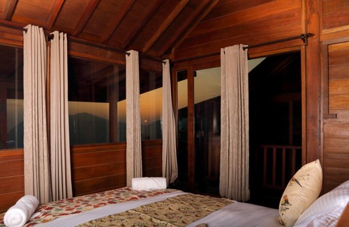 Pangot Hotel | Hotel Aranya Virasat