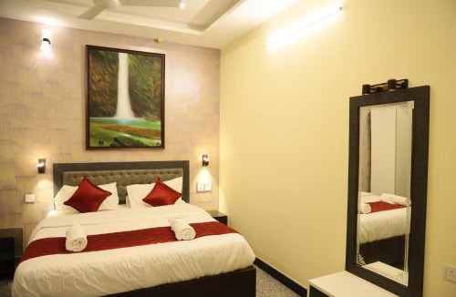 Manipal Hotel | Hotel Ashlesh Manipal