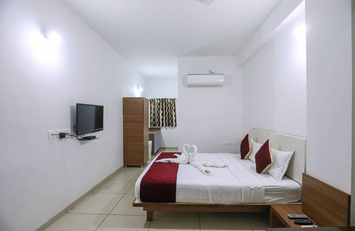 Ahmedabad Hotel | Hotel Ashray Inn Express