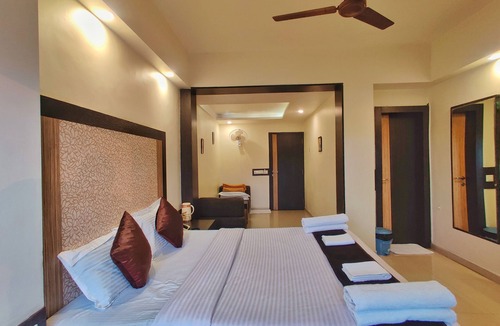 Igatpuri Hotel | Hotel Ashwin Igatpuri, Pure Veg & Jain Food