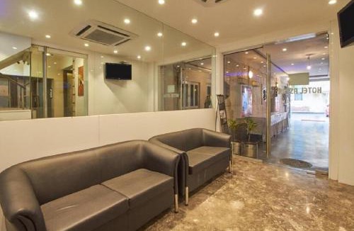 Bhowanipore Hotel | Hotel Aston