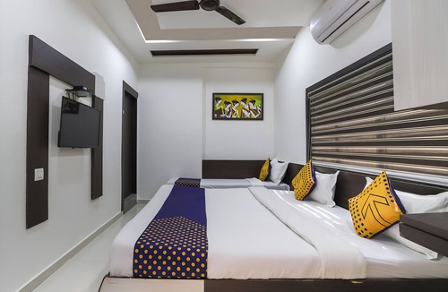Rajkot Hotel | Hotel Atithi - Opposite Shreeji Hospital
