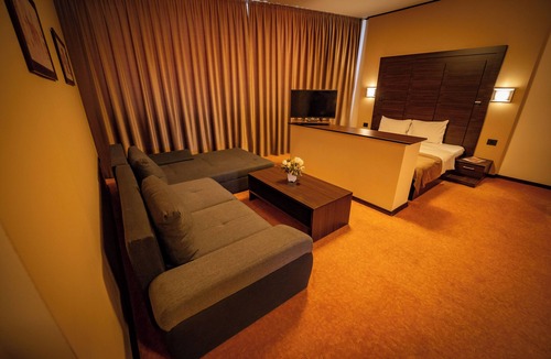 Giroc Hotel | HOTEL AURELIA