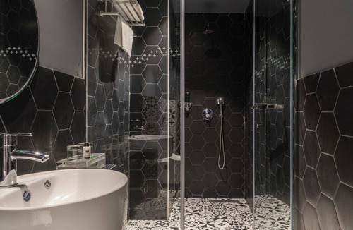 HITEC City Hotel | Hotel B Plus L
