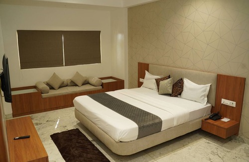 Nanded Hotel | Hotel Bajaj Residency