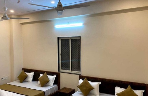 Khatu Hotel | Hotel Banshi wala