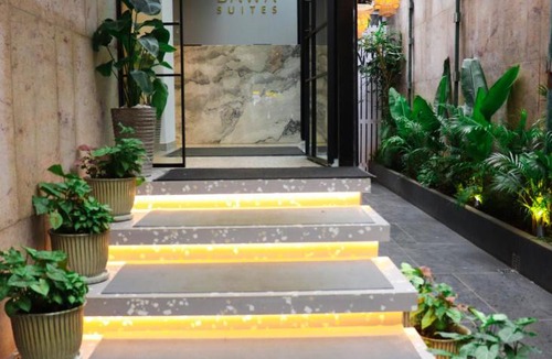 Khar Hotel | Hotel Bawa Suites Bandra