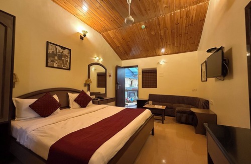 Juhu Hotel | Hotel Beach Garden