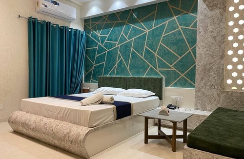 Abu Road Hotel | Hotel Bhagya Laxmi