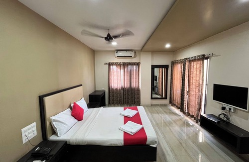 Karad Hotel | Hotel Bhagyalaxmi