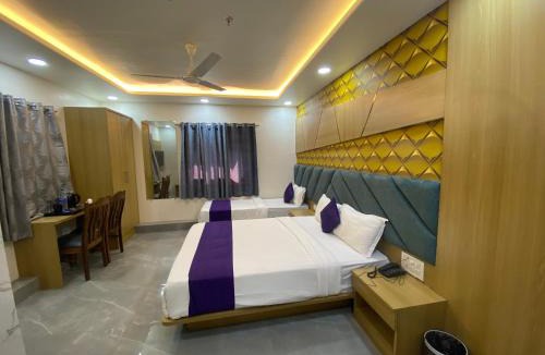 Dharavi Hotel | Hotel BKC Gold View Near Bandra Kurla Complex