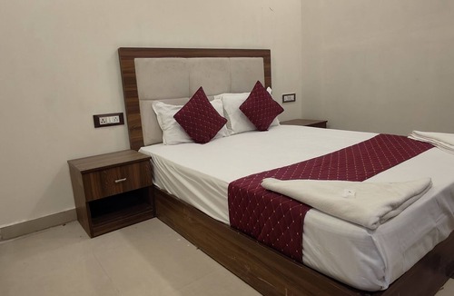 Bhandup West Hotel | Hotel Blue Sky Residency