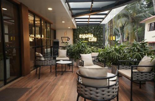 Kozhikode Hotel | Hotel Bluebell