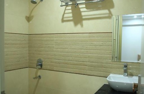 Mahipalpur Extension Hotel | Hotel Breezy