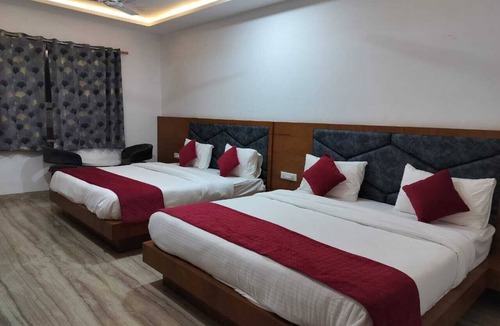 Vallabhnagar Hotel | Hotel Brij Palace And Restaurant