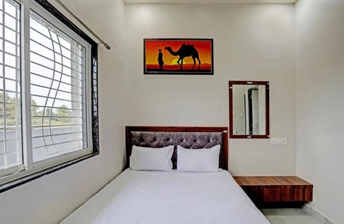 Savner Hotel | Hotel Brown Hill and Family Restaurant