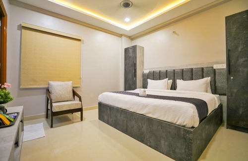 Financial District Hotel | Hotel Ceasta, Next US Consulate Hyderabad, Gachibowli