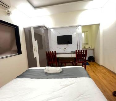 Shirur Hotel | Hotel Chaufula Garden Family Restaurant, Bar & Lodging