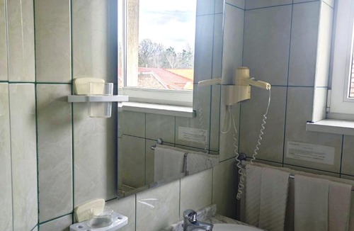 Targu Secuiesc Hotel | Hotel Christine