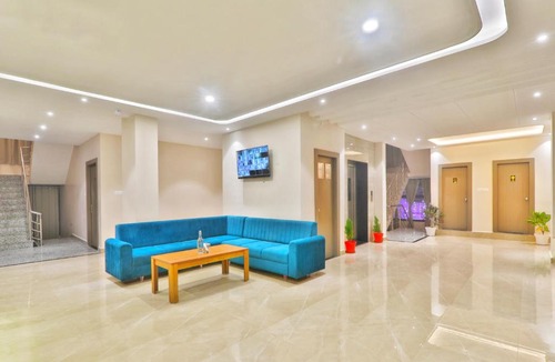 Gorakhpur Hotel | Hotel City Inn 2min Walk To Gorakhnath Temple