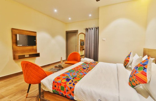 Gorakhpur Hotel | Hotel City Inn 2min Walk To Gorakhnath Temple