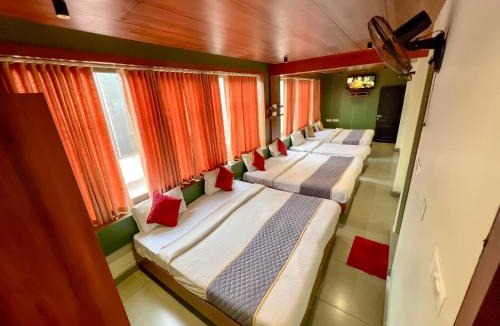 Kathadimattam Hotel | Hotel City Palace