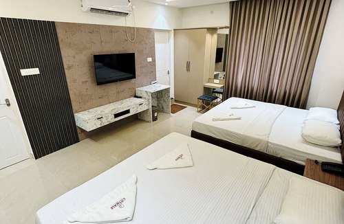 Adyar Hotel | Hotel Citywalk Residency