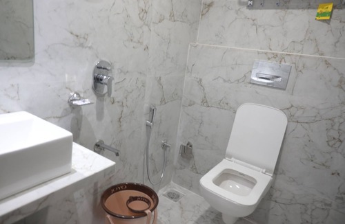 Malad East Hotel | Hotel Classy Comfort