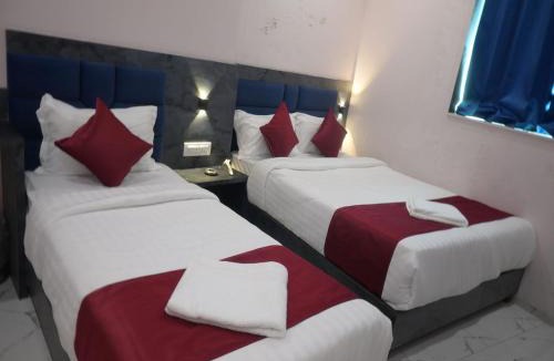 Malad East Hotel | Hotel Classy Comfort Near Exhibition Centre Nesco