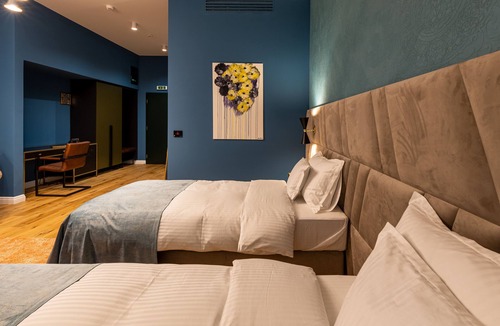 Tirgu Mures Hotel | Hotel Cocosul de Aur
