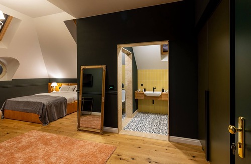 Tirgu Mures Hotel | Hotel Cocosul de Aur