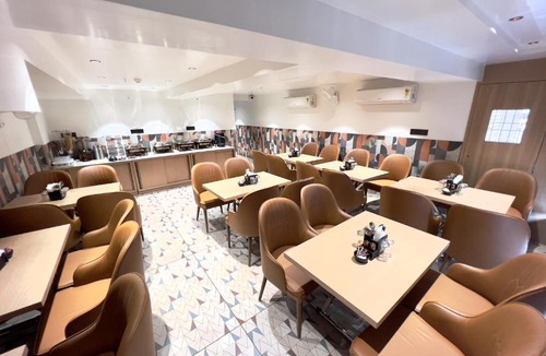 Surat Hotel | Hotel Comfort