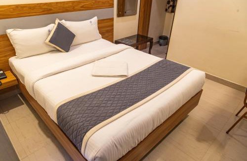 Iyyappanthangal Hotel | Hotel Comfort Park - Opposite Sri Ramachandra Medical College Porur