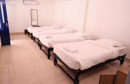 White Town Hotel | Hotel Continental