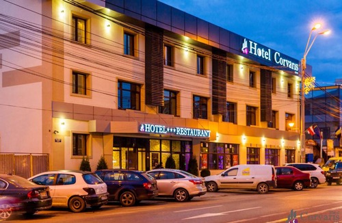 Sector 4 Hotel | Hotel Corvaris