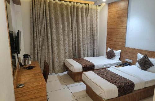 Unjha Hotel | Hotel Decent