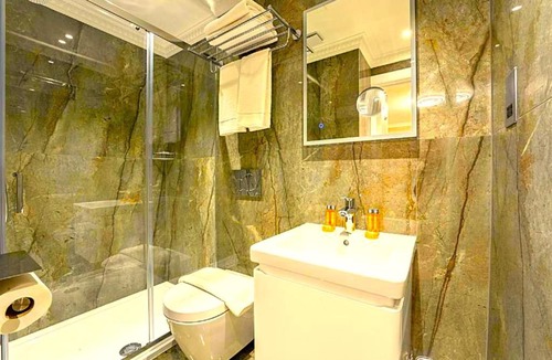 Varanasi House | Hotel Devanshi Villa