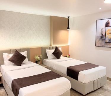 Rakabganj Hotel | Hotel Deviram Palace, Agra