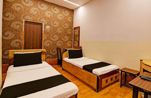 Sealdah Hotel | Hotel Dinar